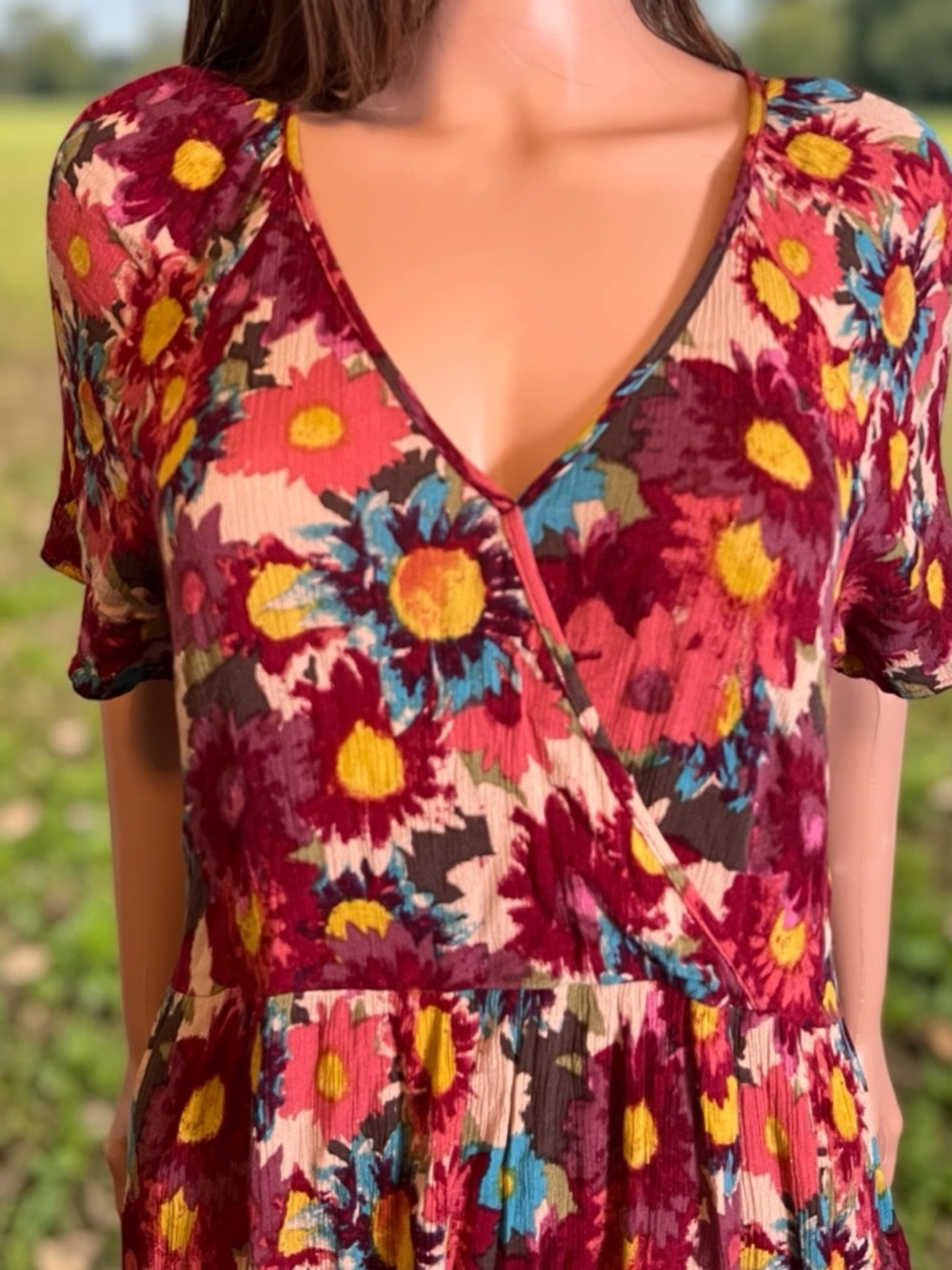 Bobeau Floral Faux Wrap Dress S Boho Pockets Flowy Rayon - Picture 3 of 8
